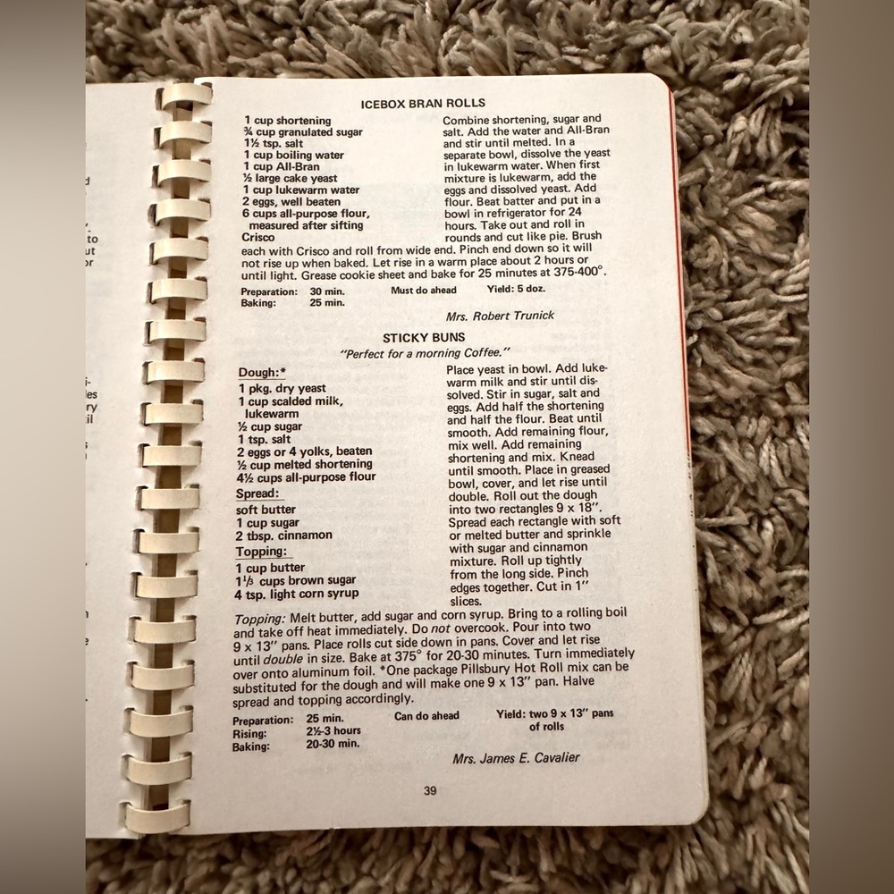 Vintage Three Rivers Cookbook Spiral Sewickly 1973 Pittsburgh - Picture 4 of 6